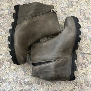 Sorel wedge ankle boot